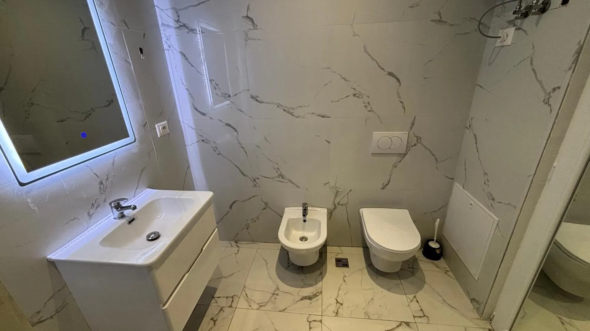 Lejlighed All Season Apartaments Durrës